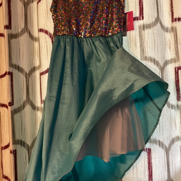 NWT - girls party/cocktail dress size 14 - Sequins, fancy- Holiday Dress🎁 - Picture 12 of 16